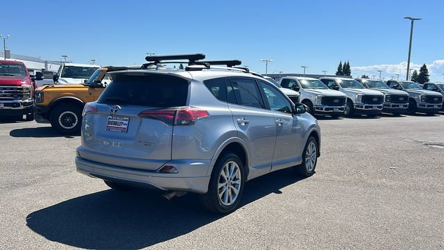 Used 2017 Toyota RAV4 Platinum image 3