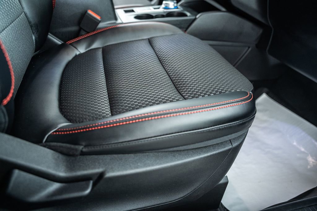 Certified 2023 Ford Escape ST-Line w/ Tech Pack #1 image 36