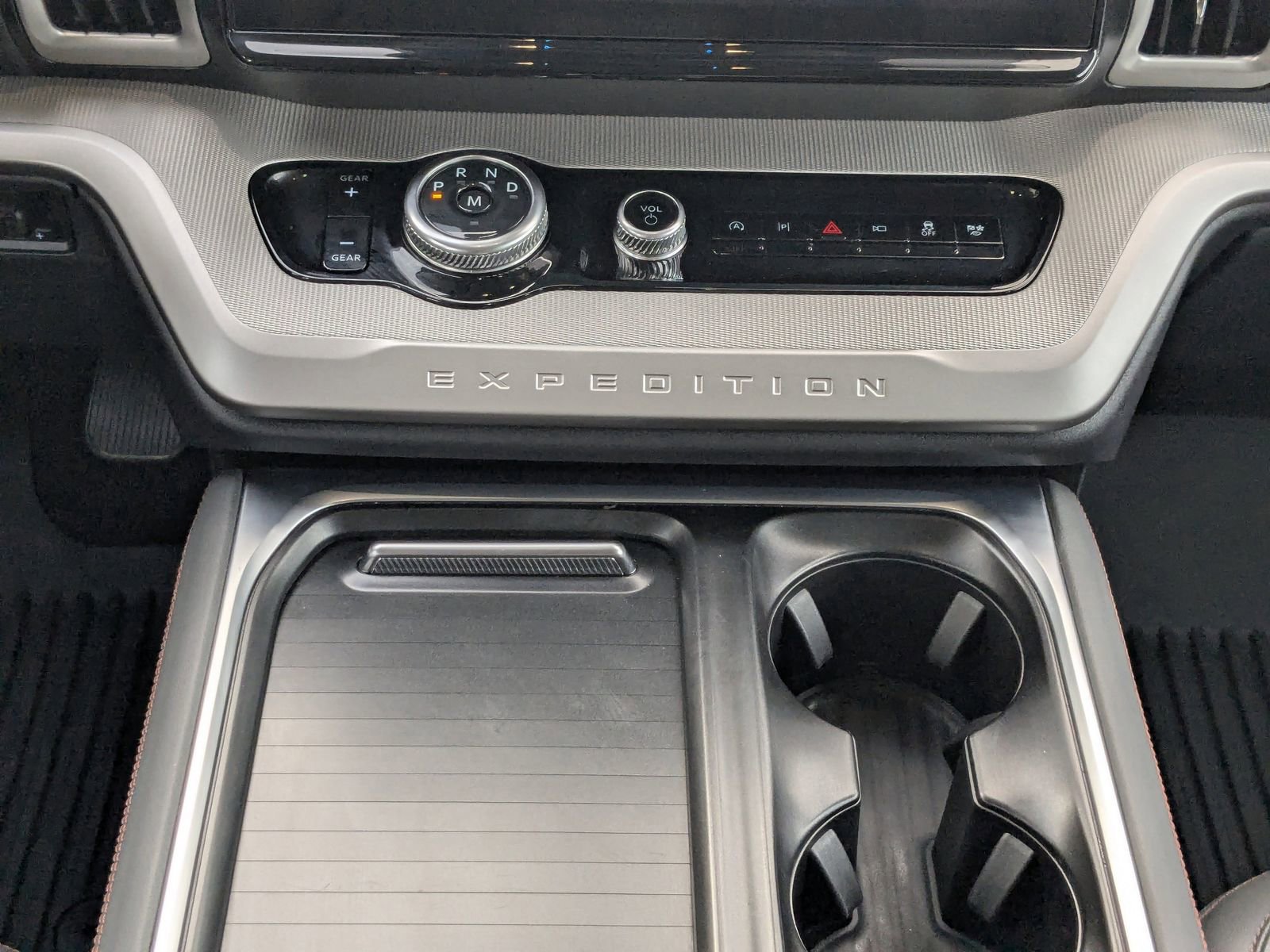 Certified 2025 Ford Expedition Max Active image 22