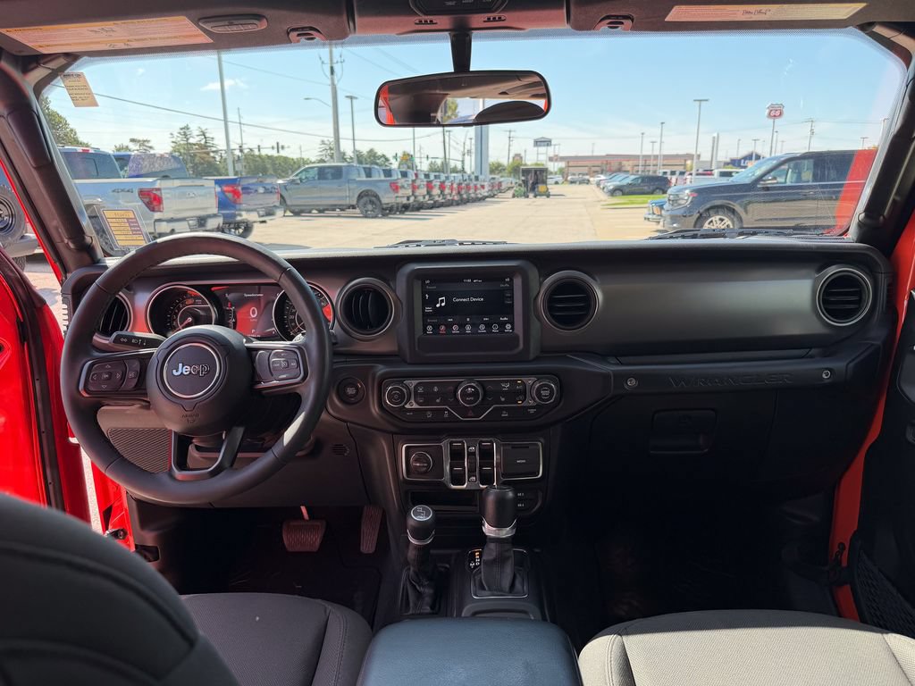 Used 2023 Jeep Wrangler Unlimited Sport AWD/4WD image 27