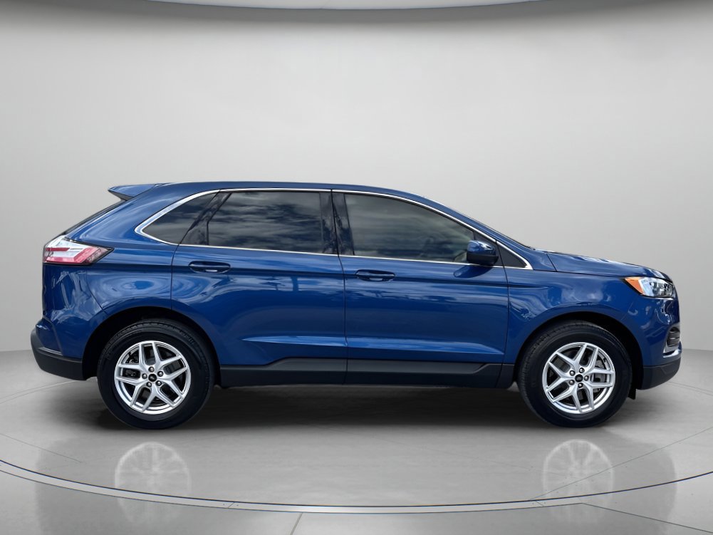 Certified 2023 Ford Edge SEL w/ Convenience Package AWD/4WD image 5