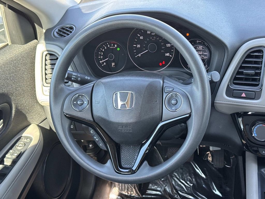 Used 2019 Honda HR-V LX image 9