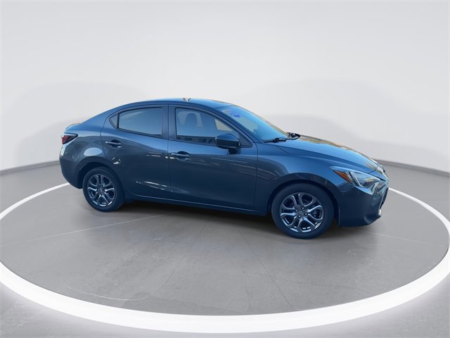 Used 2020 Toyota Yaris LE image 8