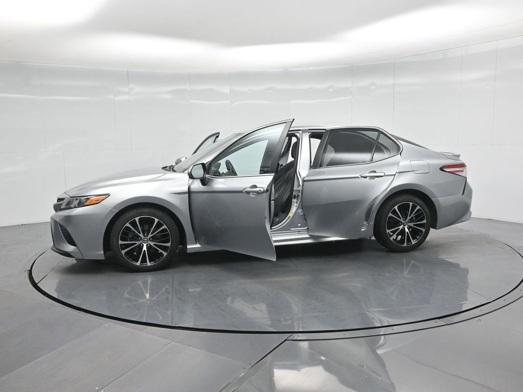 Used 2020 Toyota Camry SE image 52