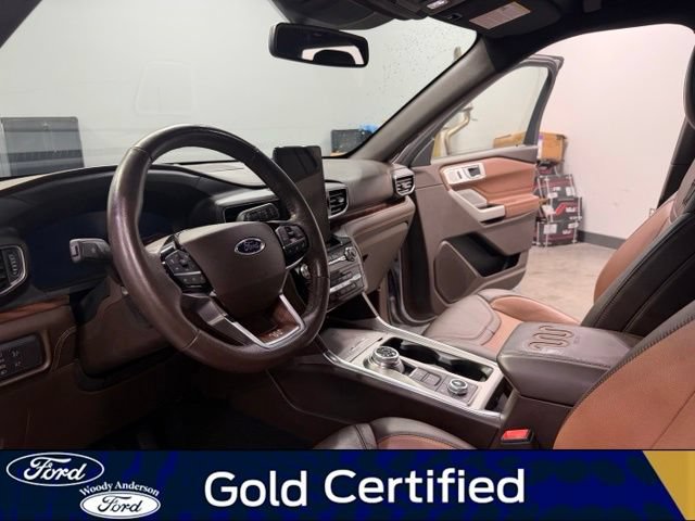 Certified 2022 Ford Explorer King Ranch w/ Premium Technology Package AWD/4WD image 9
