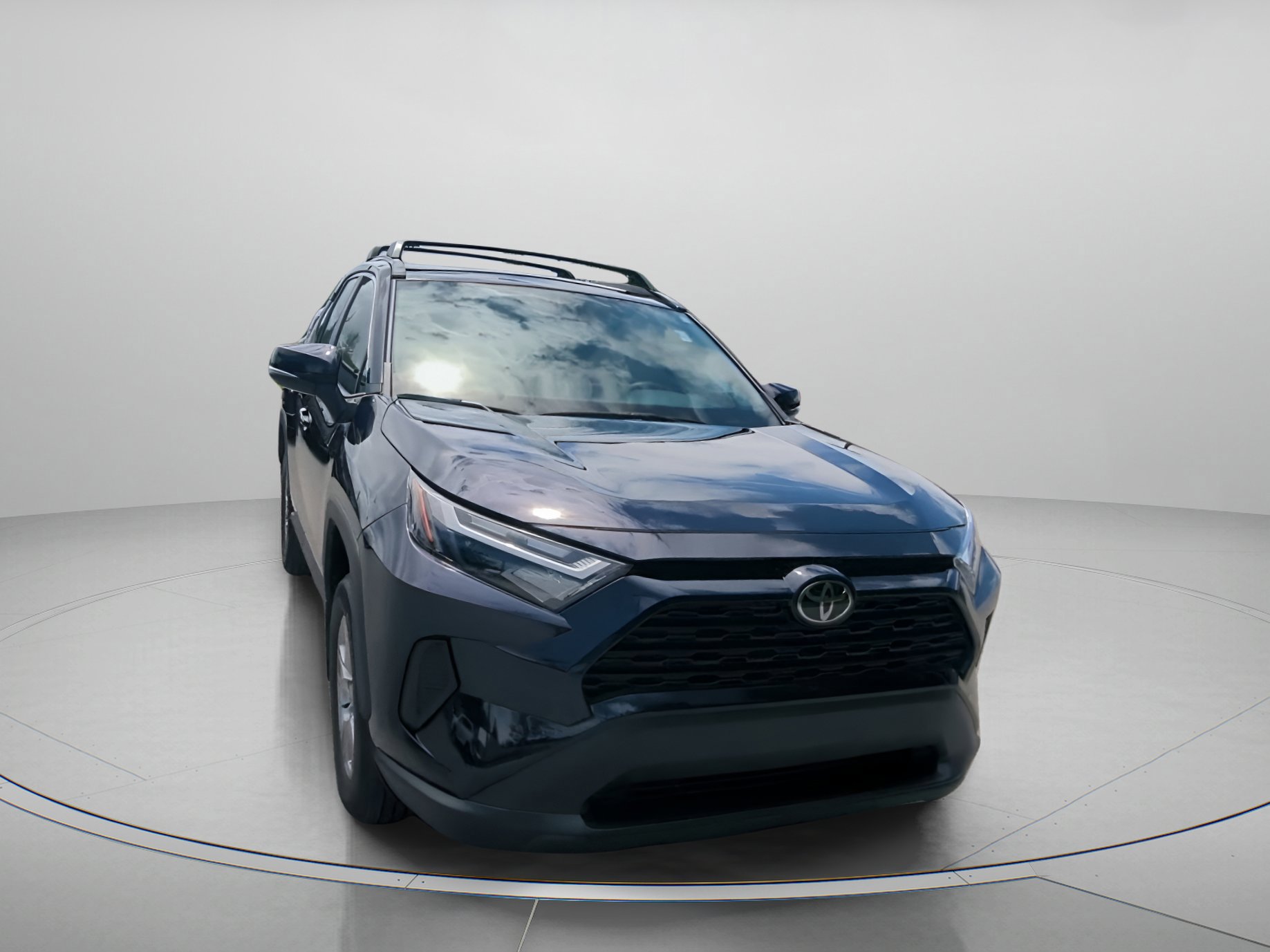 Used 2025 Toyota RAV4 XLE w/ Convenience Package image 35