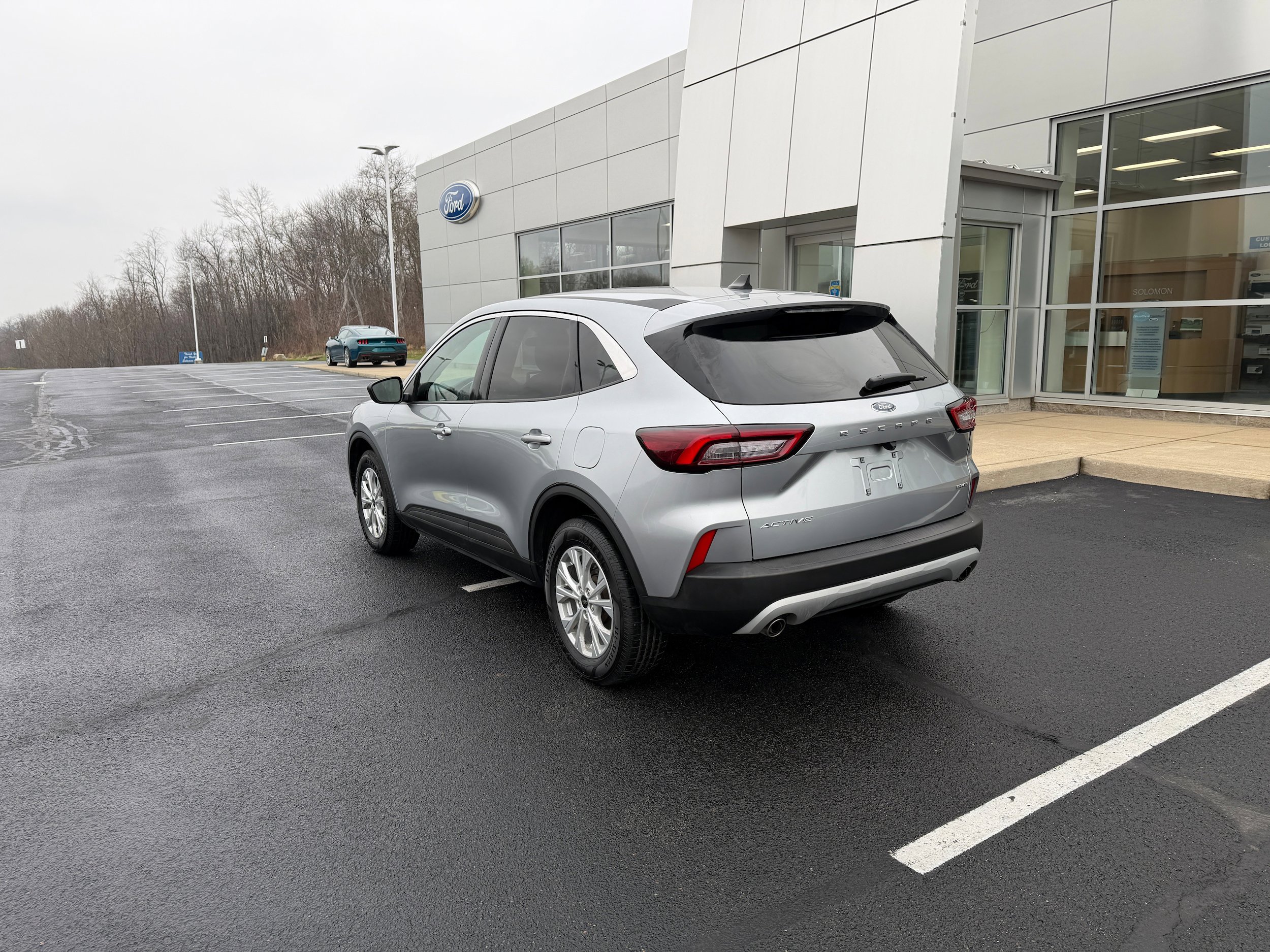 Certified 2023 Ford Escape Active AWD/4WD image 7
