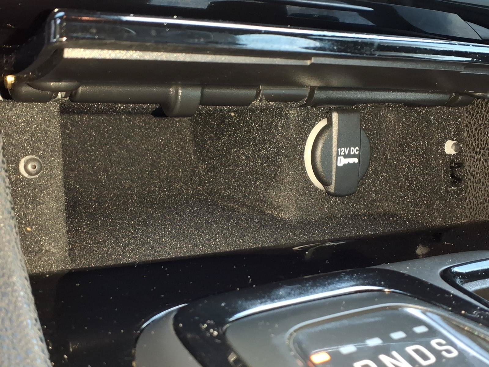 Used 2021 Chrysler 300 S w/ S Model Appearance Package RWD image 16