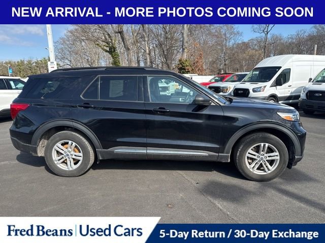Certified 2022 Ford Explorer XLT w/ Equipment Group 202A AWD/4WD image 9