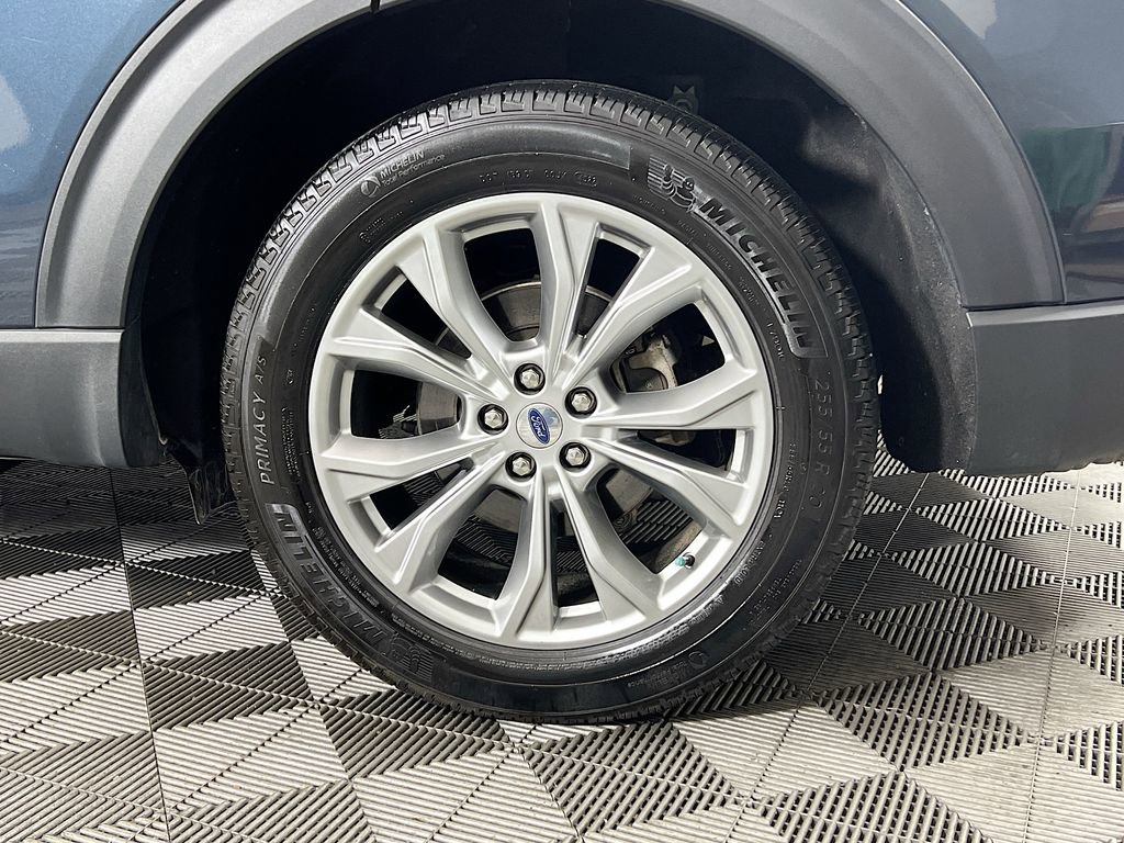 Certified 2023 Ford Explorer XLT w/ Equipment Group 202A image 37