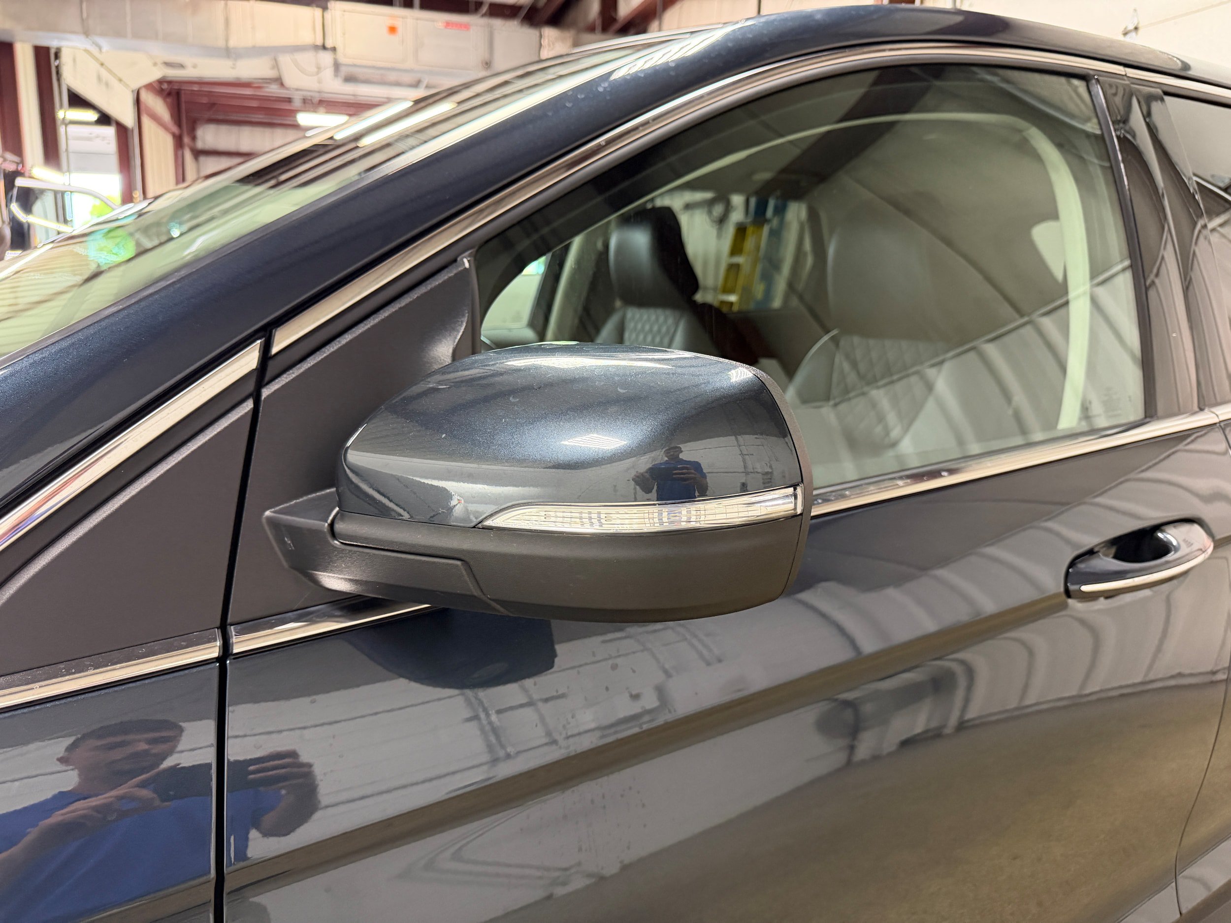Certified 2024 Ford Edge Titanium AWD/4WD image 35