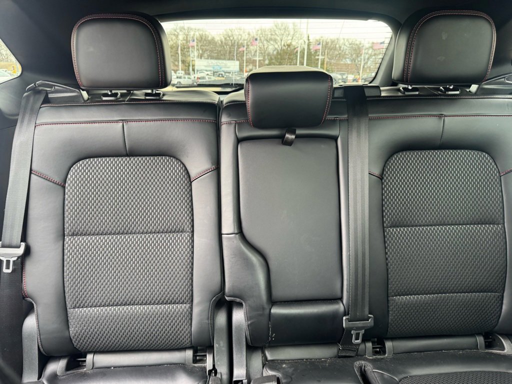 Certified 2024 Ford Escape ST-Line w/ Tech Pack #1 image 9