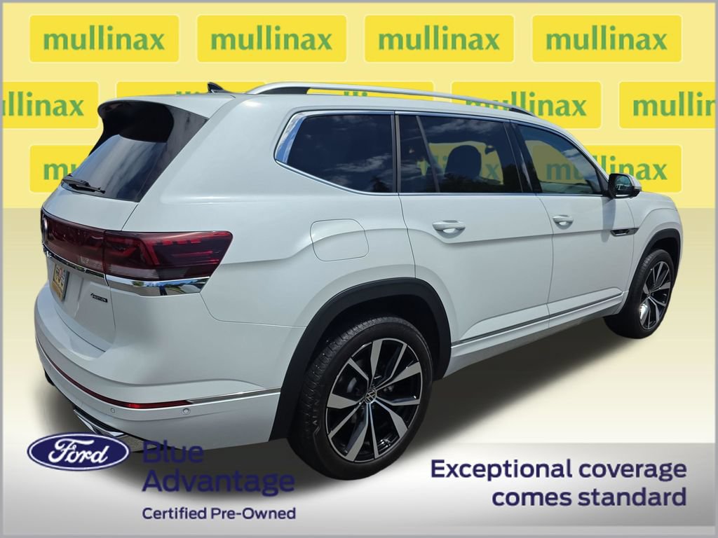 Used 2025 Volkswagen Atlas SEL Premium R-Line AWD/4WD image 3