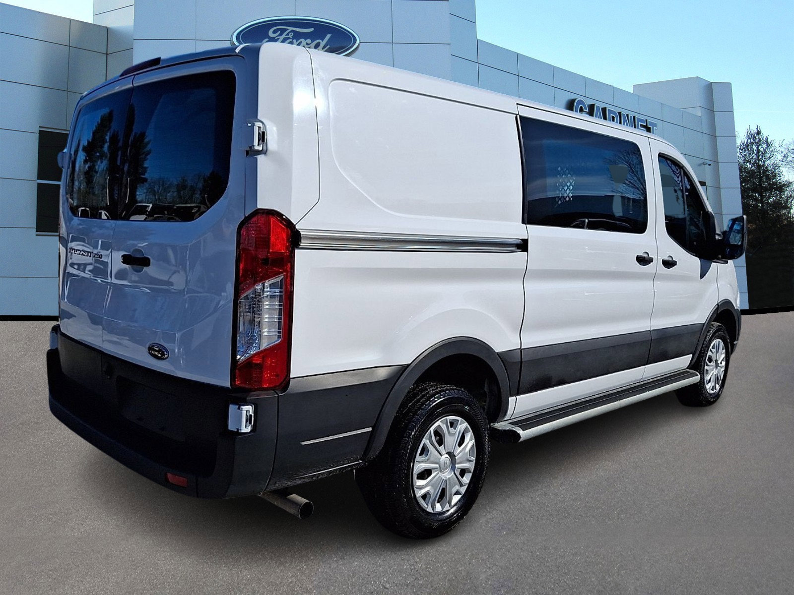 Certified 2024 Ford Transit 250 Base w/ Exterior Upgrade Package image 4