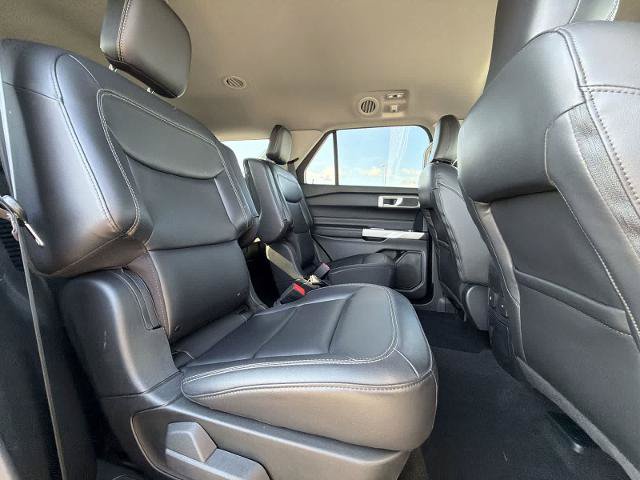 Certified 2023 Ford Explorer XLT w/ Equipment Group 202A AWD/4WD image 20