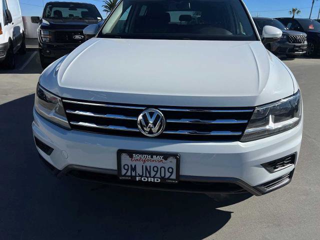Used 2020 Volkswagen Tiguan SE w/ Panoramic Sunroof Package image 8
