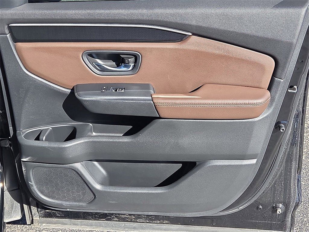 Used 2025 Honda Pilot Elite image 14