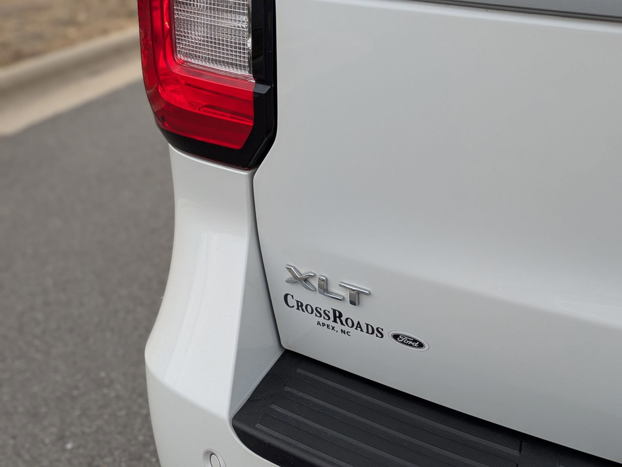 Certified 2024 Ford Expedition XLT image 35