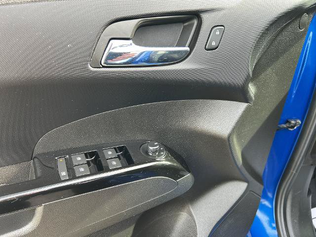 Used 2019 Chevrolet Sonic LT w/ Convenience Package FWD image 11