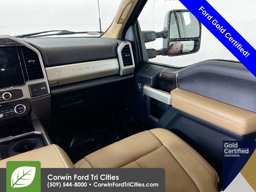 Certified 2022 Ford F350 Lariat w/ Chrome Package image 26