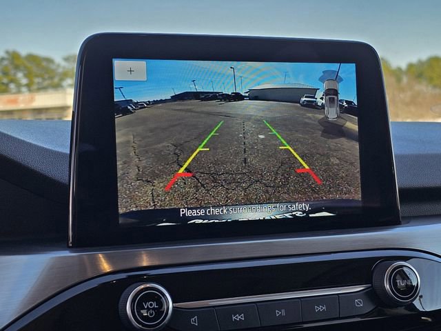 Certified 2022 Ford Escape Titanium image 10