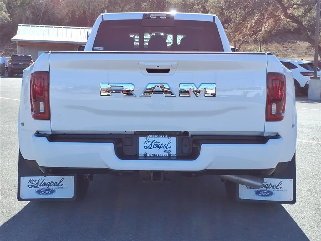 Used 2026 RAM 3500 Longhorn image 3