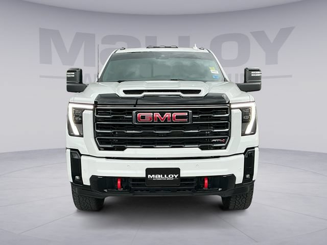 Used 2025 GMC Sierra 2500 AT4 w/ AT4 Premium Plus Package AWD/4WD image 8