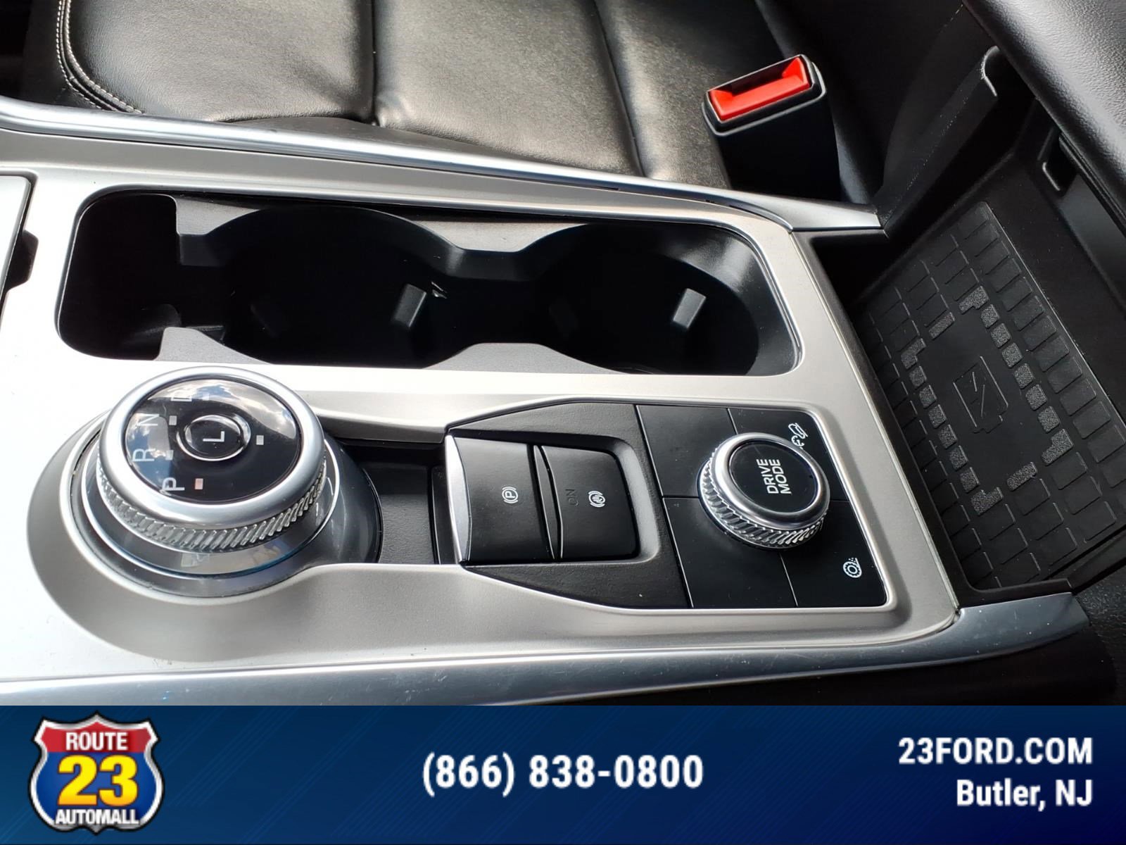 Certified 2023 Ford Explorer XLT w/ Equipment Group 202A AWD/4WD image 20