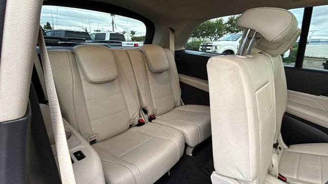 Used 2020 Mercedes-Benz GLS 450 4MATIC image 14