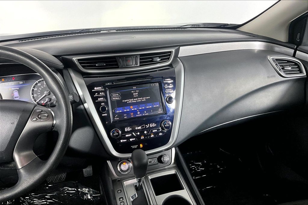 Used 2020 Nissan Murano S w/ Technology Package FWD image 6