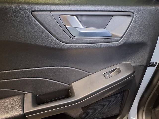 Certified 2025 Ford Escape ST-Line FWD image 22