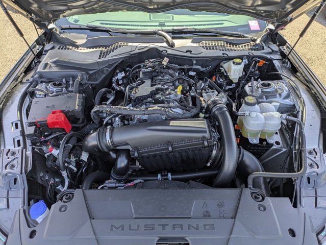 Certified 2025 Ford Mustang Coupe image 21