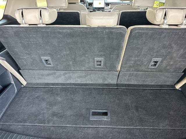 Certified 2024 Ford Expedition Limited RWD image 15
