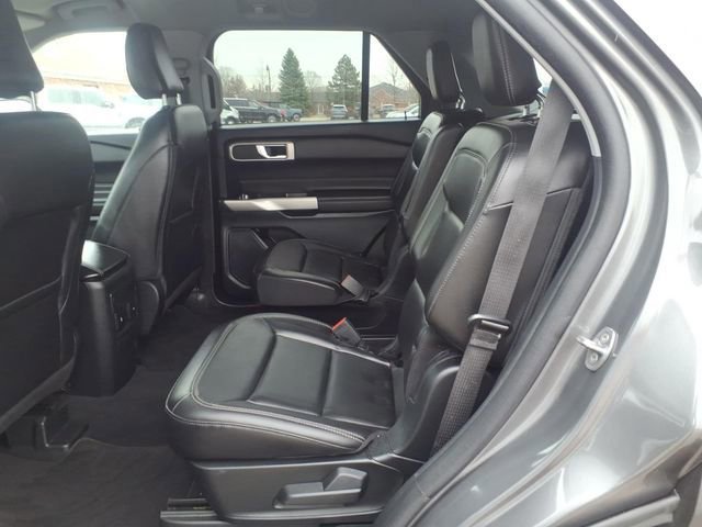 Certified 2023 Ford Explorer XLT w/ Equipment Group 202A image 12