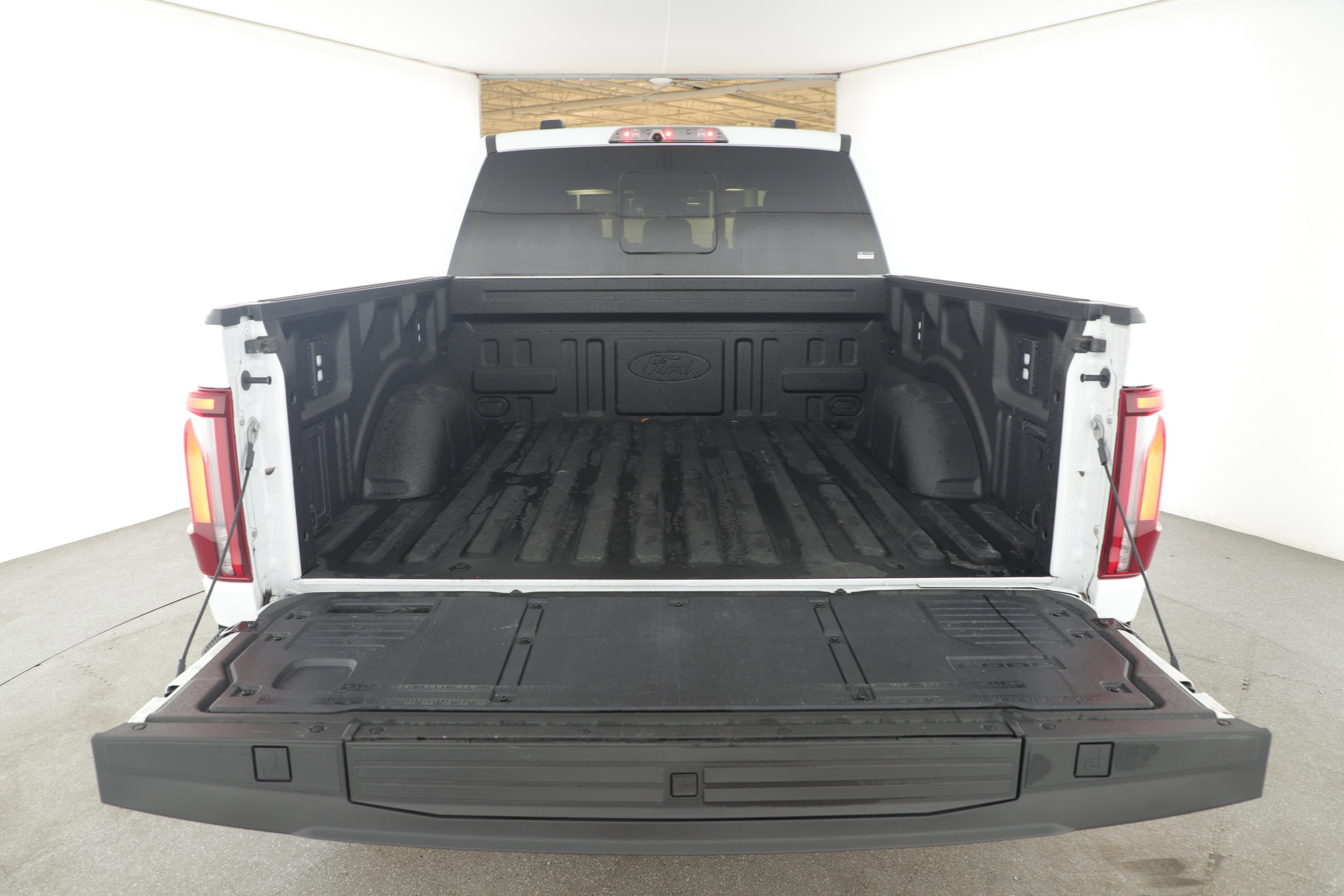 Certified 2024 Ford F150 Raptor w/ Equipment Group 803A Raptor R image 5