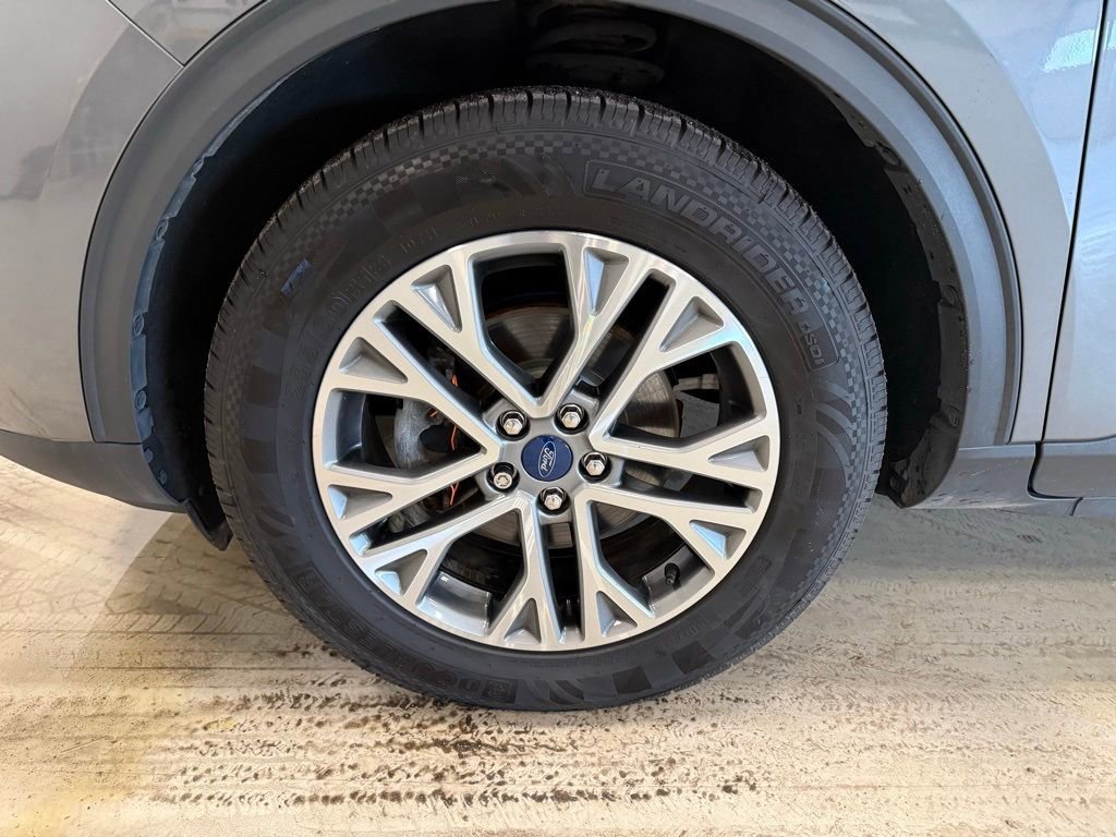 Certified 2022 Ford Escape SEL image 12