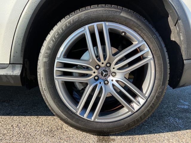 Used 2021 Mercedes-Benz GLS 450 4MATIC image 15