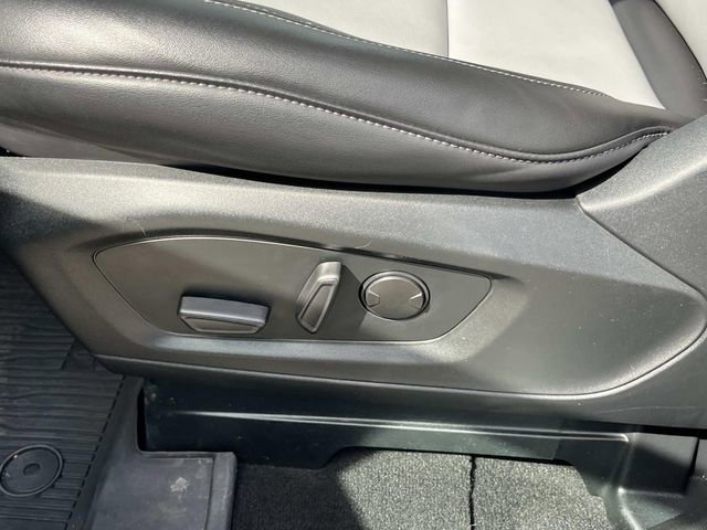 Certified 2024 Ford Explorer XLT w/ Equipment Group 202A image 31