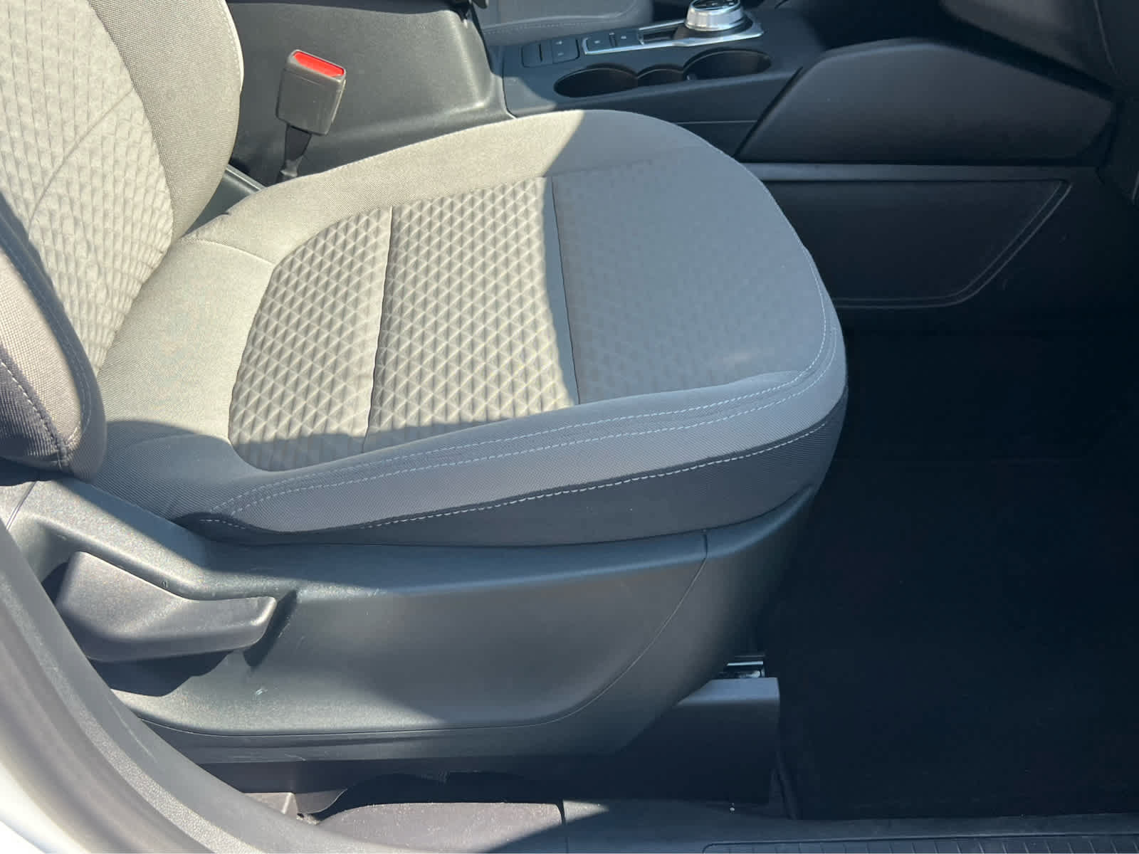 Certified 2022 Ford Escape SE AWD/4WD image 18