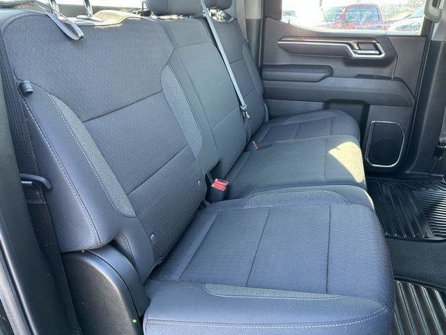 Used 2025 Chevrolet Silverado 1500 LT image 17