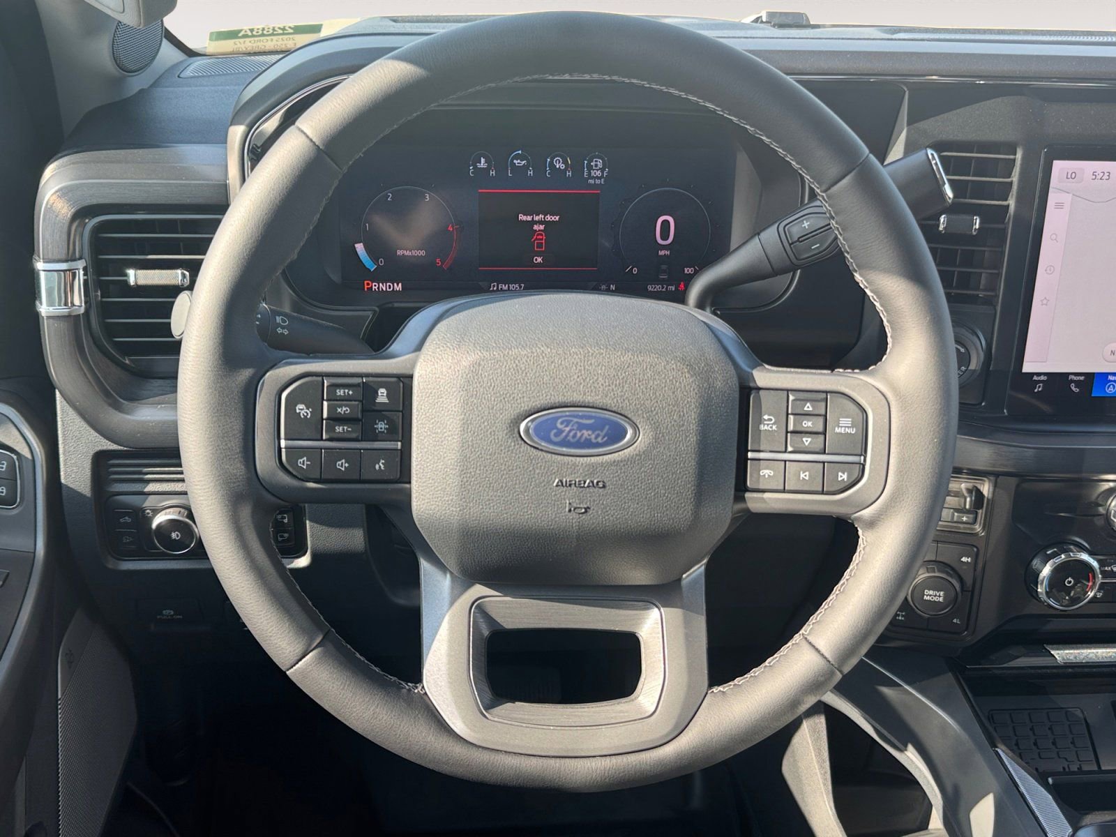 Certified 2025 Ford F250 Lariat w/ Lariat Ultimate Package AWD/4WD image 12
