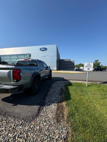 Used 2026 Chevrolet Colorado Trail Boss AWD/4WD image 3