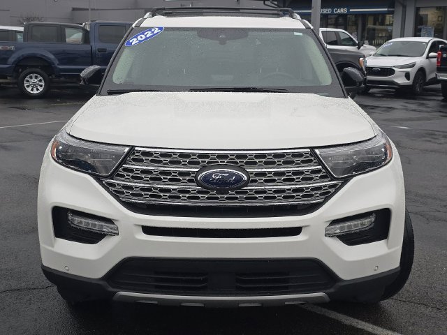 Certified 2022 Ford Explorer Limited w/ Hybrid Equipment Group 310A AWD/4WD image 12