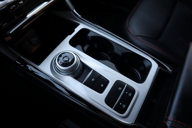 Certified 2023 Ford Explorer ST-Line w/ Class IV Trailer Tow Package image 34