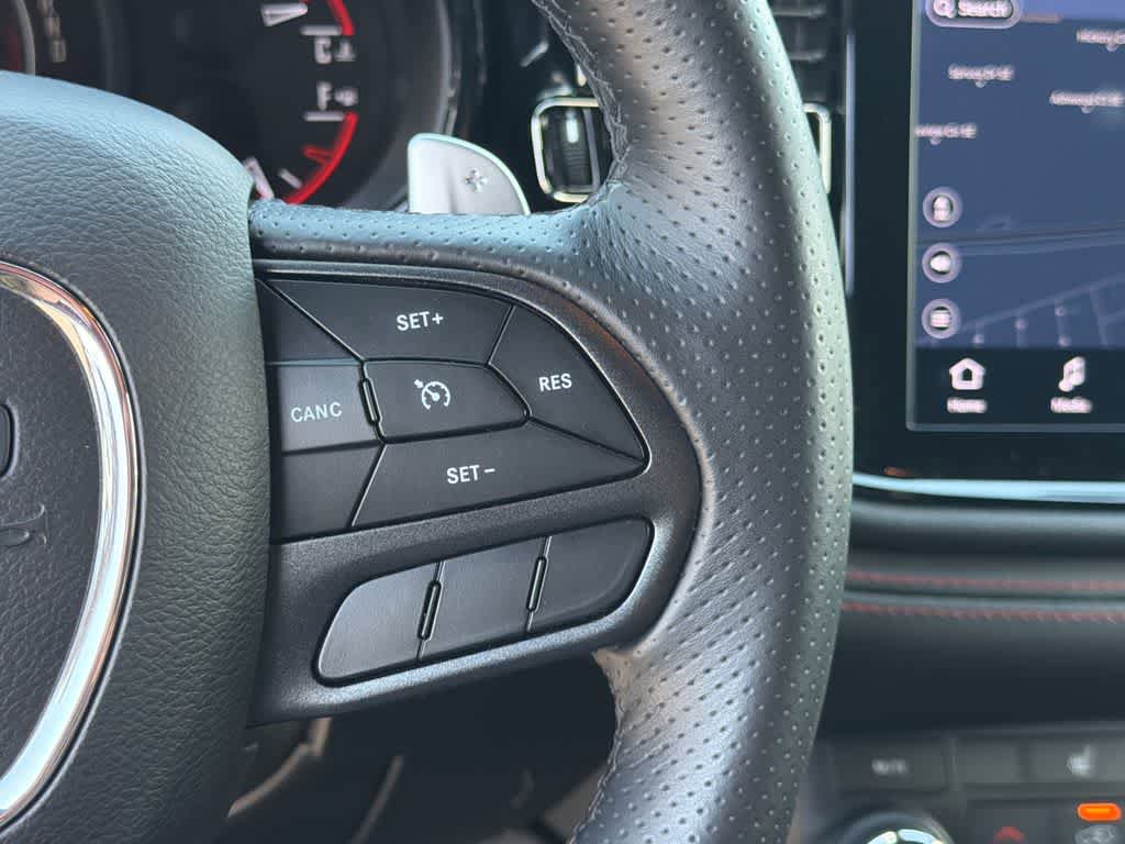 Used 2025 Dodge Durango GT AWD/4WD image 24