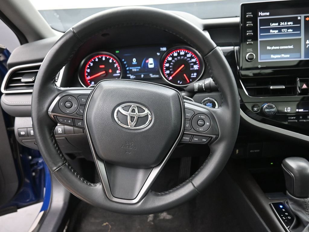Used 2024 Toyota Camry XSE FWD image 7