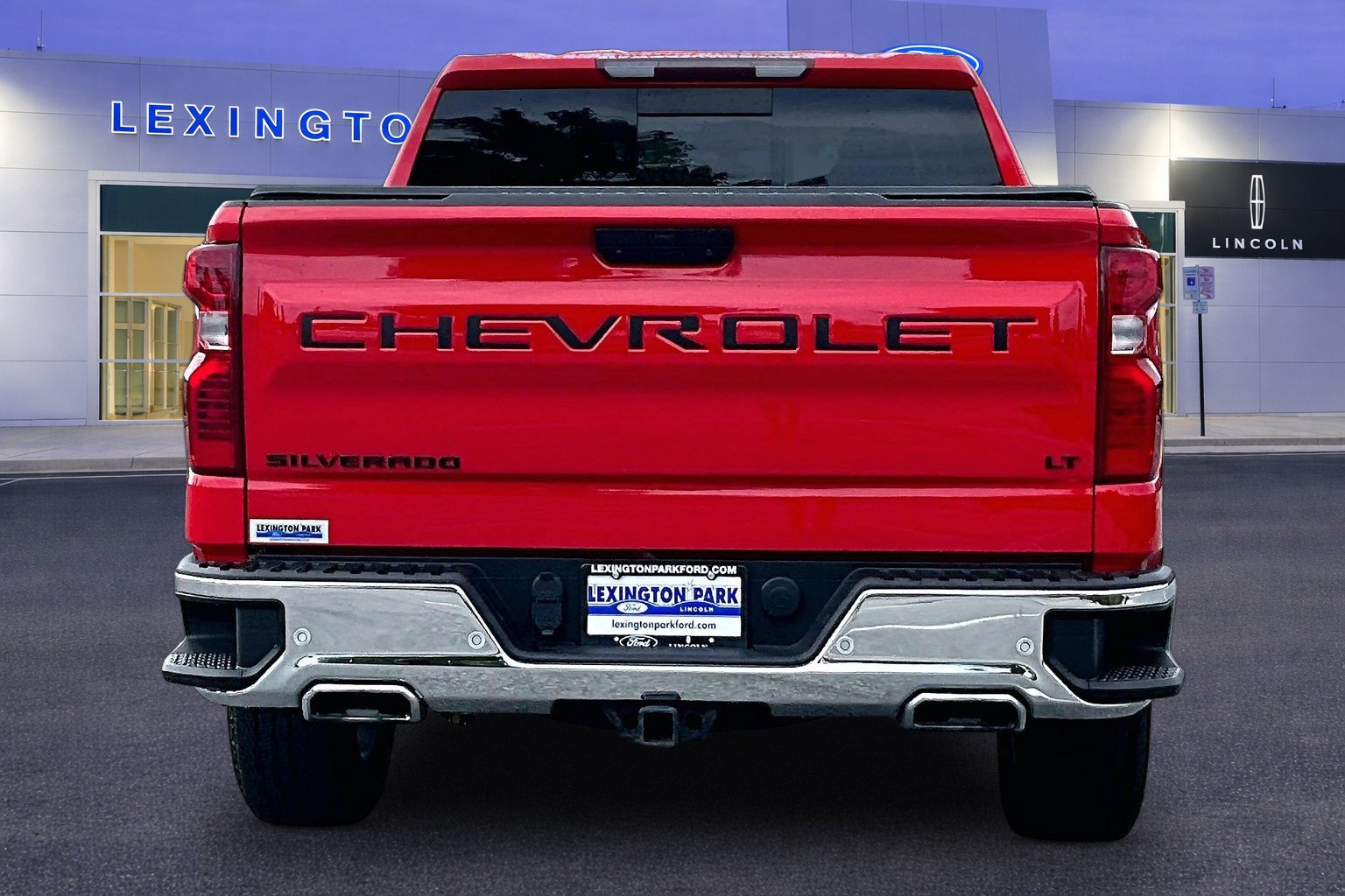Used 2020 Chevrolet Silverado 1500 LT w/ All-Star Edition AWD/4WD image 6