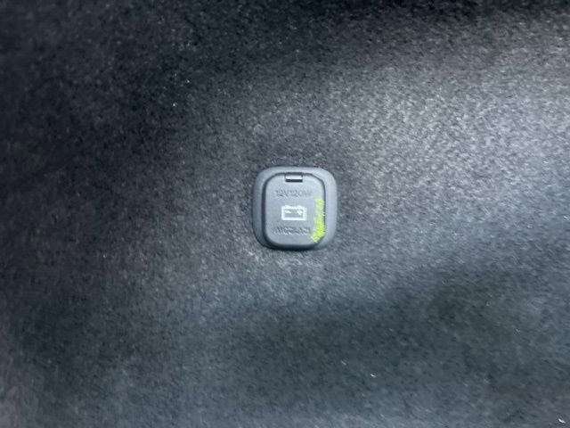 Used 2019 MAZDA CX-9 Touring w/ Touring Premium Package image 13