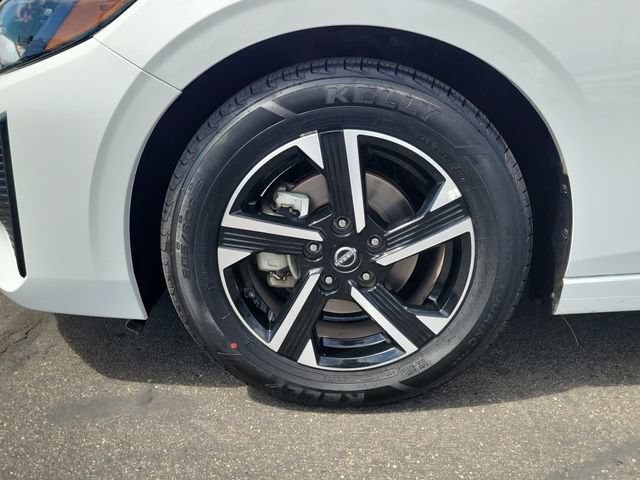 Used 2024 Nissan Sentra SV FWD image 26