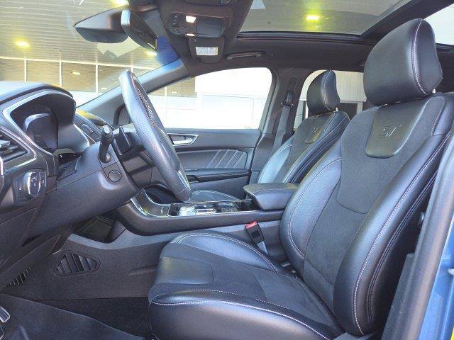 Certified 2019 Ford Edge ST w/ Equipment Group 401A AWD/4WD image 35